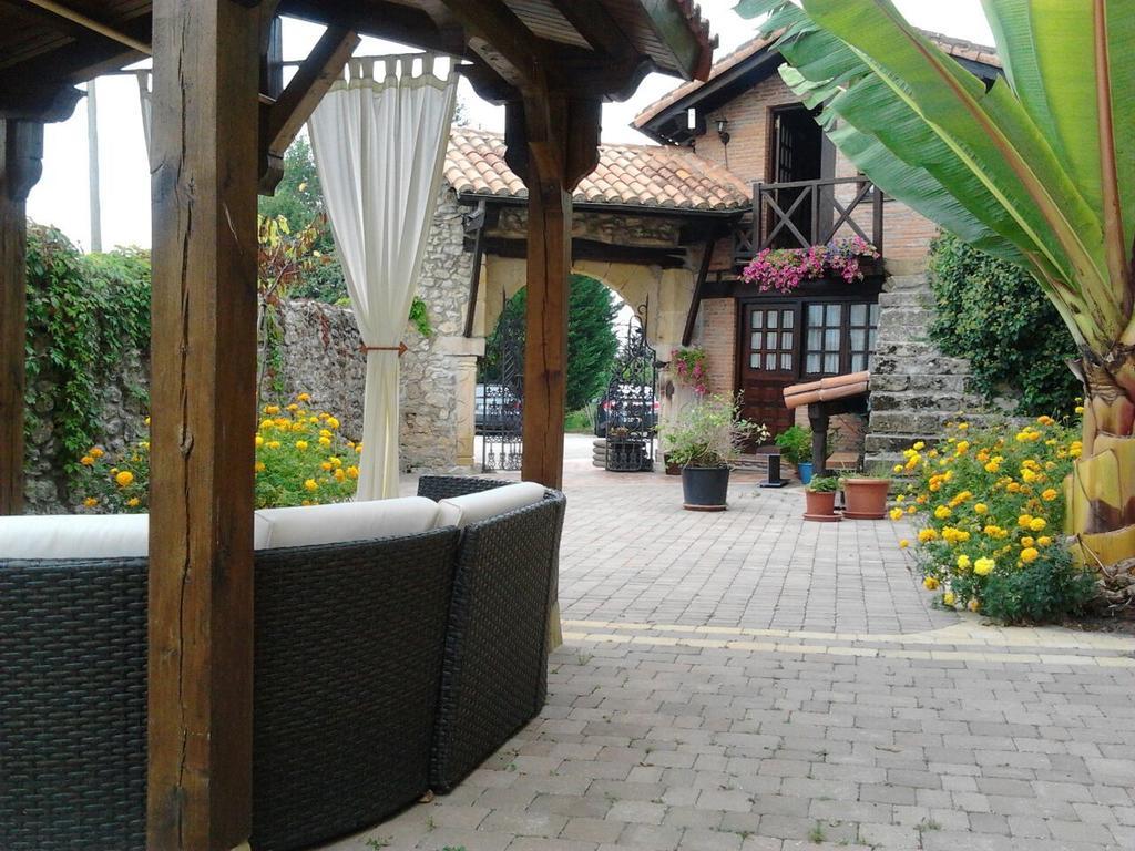 Posada El Pozo Castañedo Exteriör bild