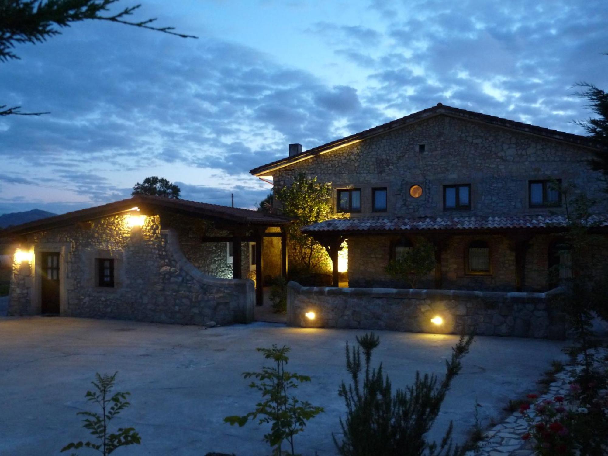 Posada El Pozo Castañedo Exteriör bild