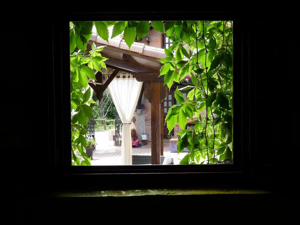 Posada El Pozo Castañedo Exteriör bild